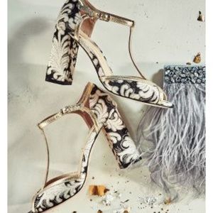 ANTHROPOLOGIE BETTYE MULLER PARTY SHOE 9.5 💃🏽🎉!